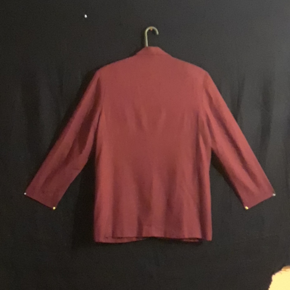 Blazer - Picture 2 of 5